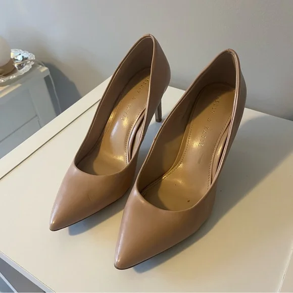 Elegant Nude Heels - Picture 5 of 8